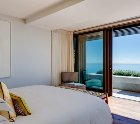 2429 4 Bedroom Fresnaye Cape Town above all 22