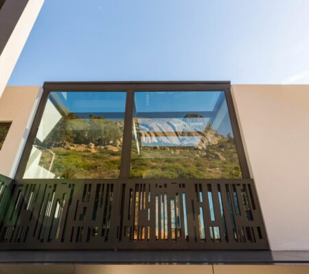 2429 4 Bedroom Fresnaye Cape Town above all 1