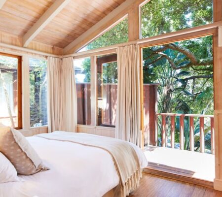 self_catering_chalets_-__bedroom_2