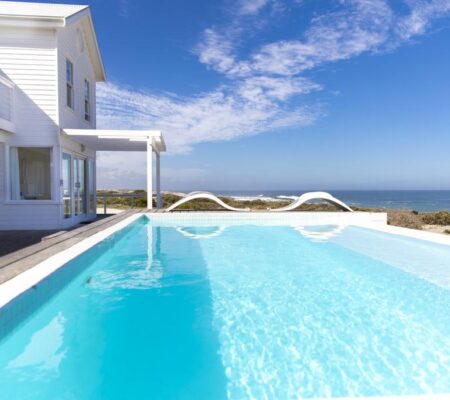 Luxury Pearl Bay Beach house- Views from Pool