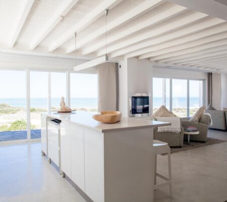 Kitchen-White Sands Beach Villa - Yzerfontein