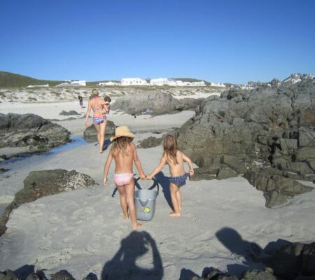 Kids at the beach -White Sands Beach Villa - Yzerfontein